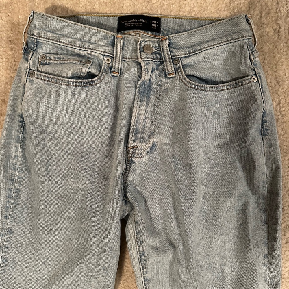 Abercrombie Athletic Straight Jeans (28x30)